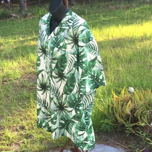 🌴NWOT Mens Unisex Too Fun Hawaiian Style Shirt Size 2XL Wardrobe Must Have 🌴 - Picture 5 of 12